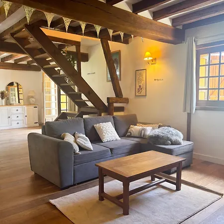 Holiday home Maison Au Calme A La Campagne Les Bottereaux