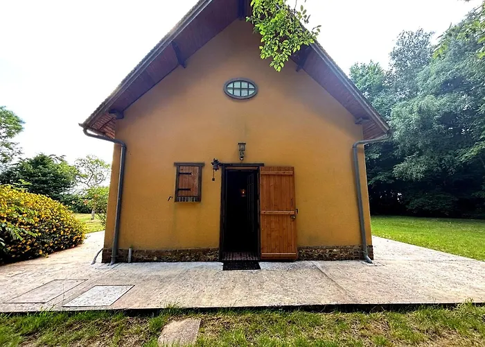 Holiday home Maison Au Calme A La Campagne Les Bottereaux